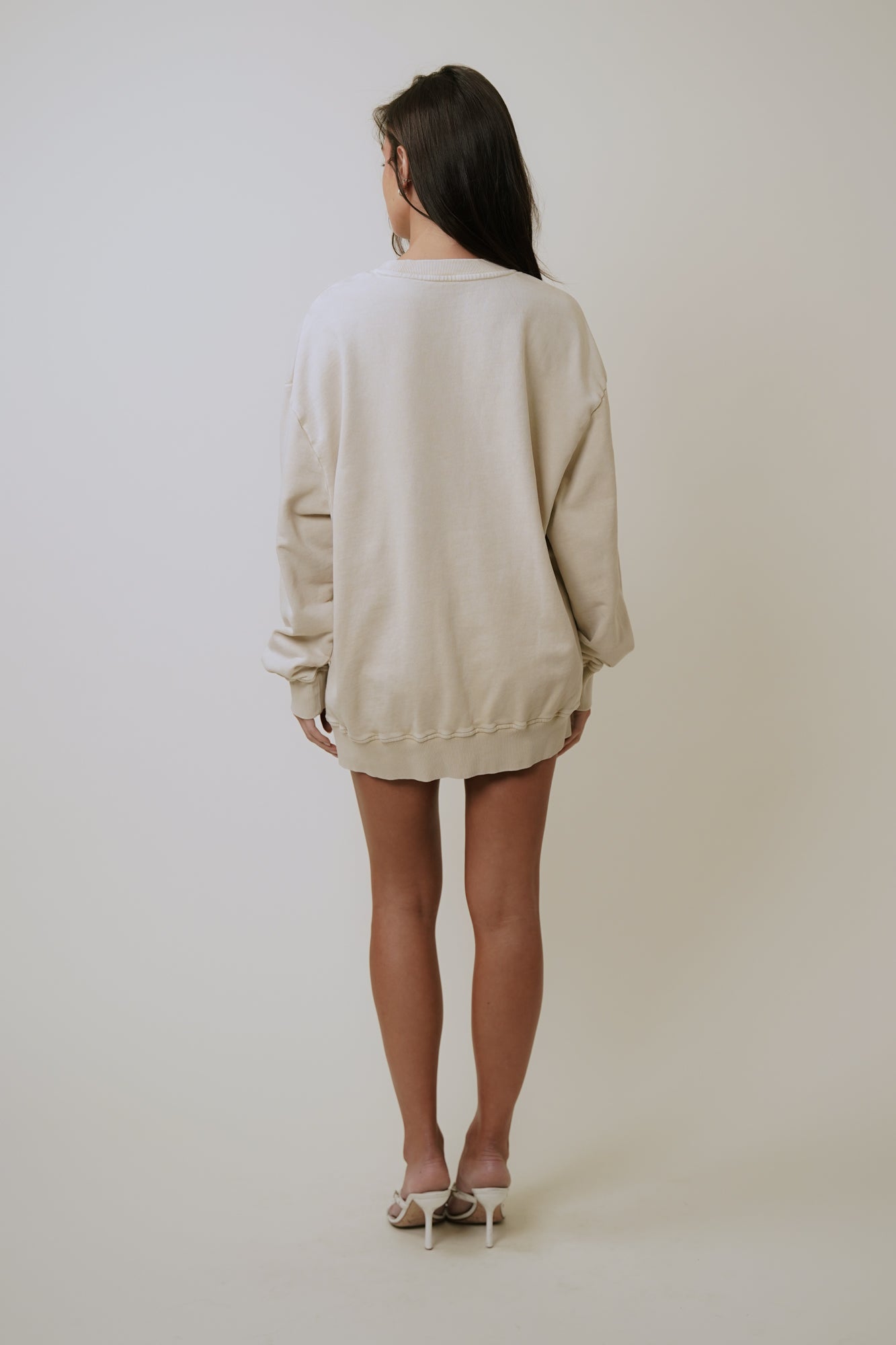 LAMB SWEATSHIRT - OATMILK