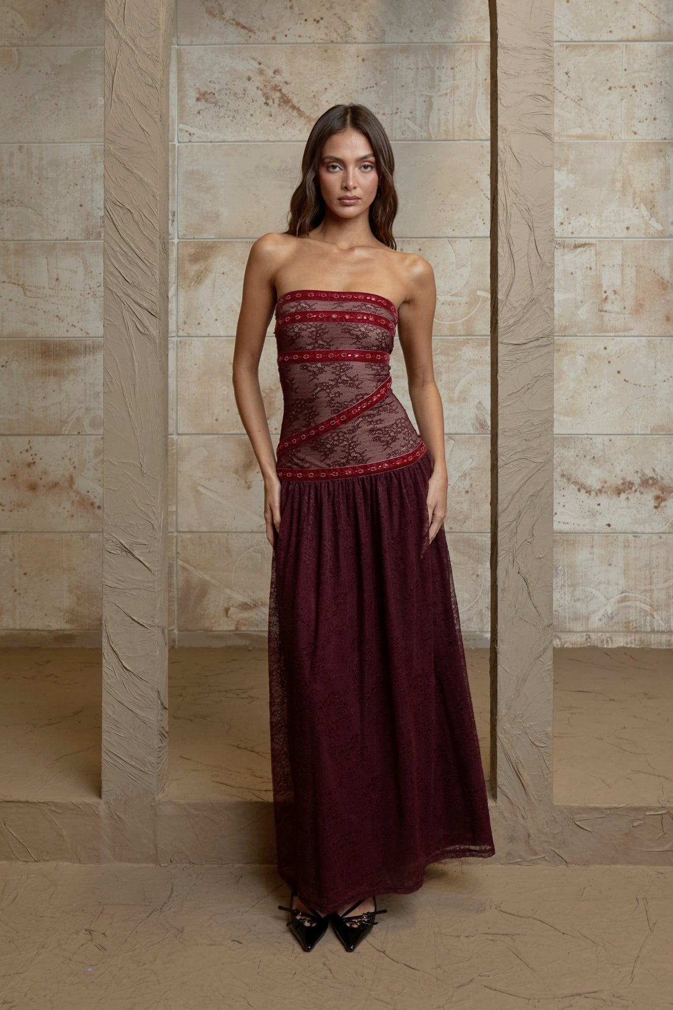 COLETTE DRESS - BORDEAUX