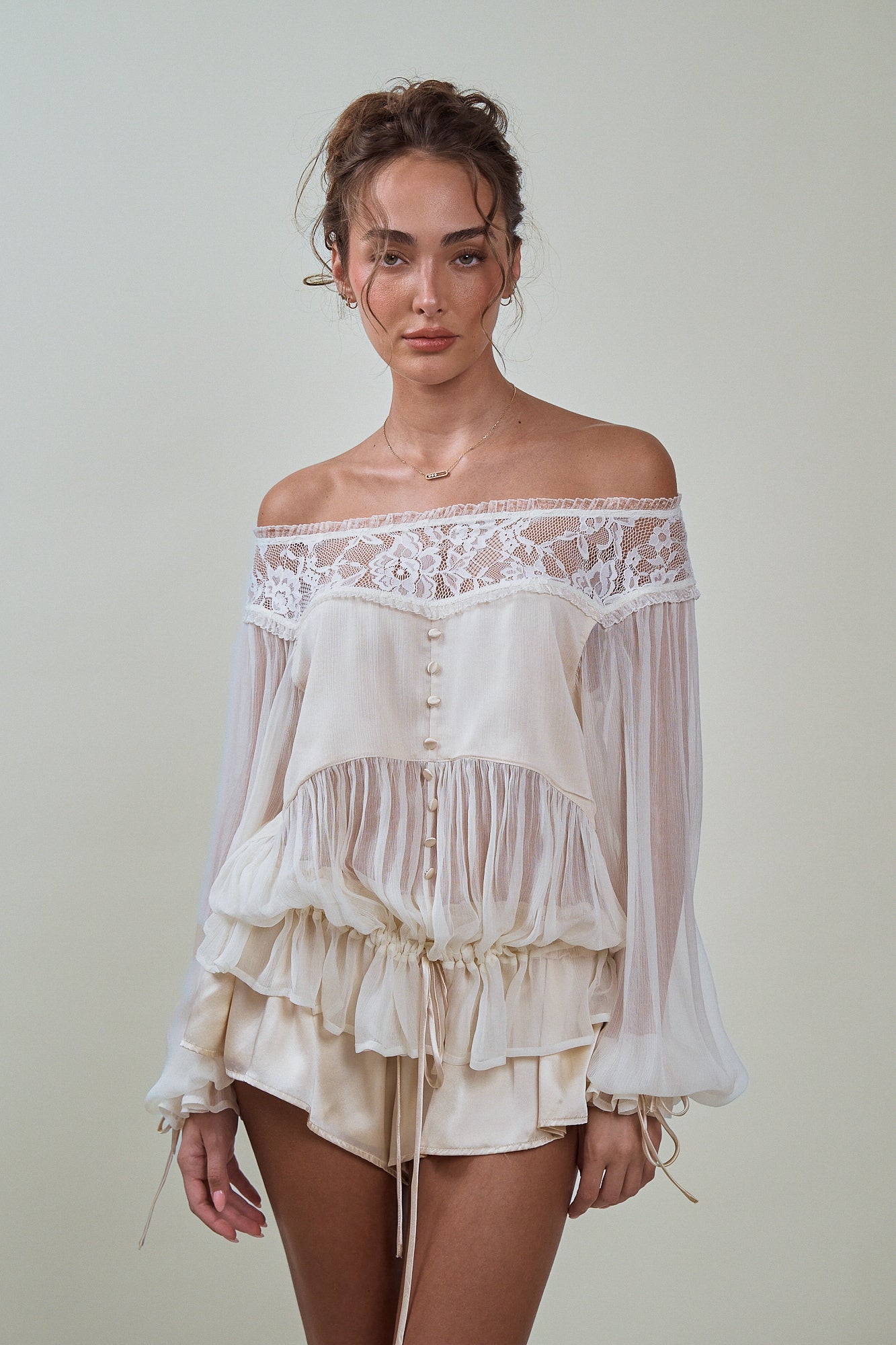 ESME SHORT - IVORY SILK