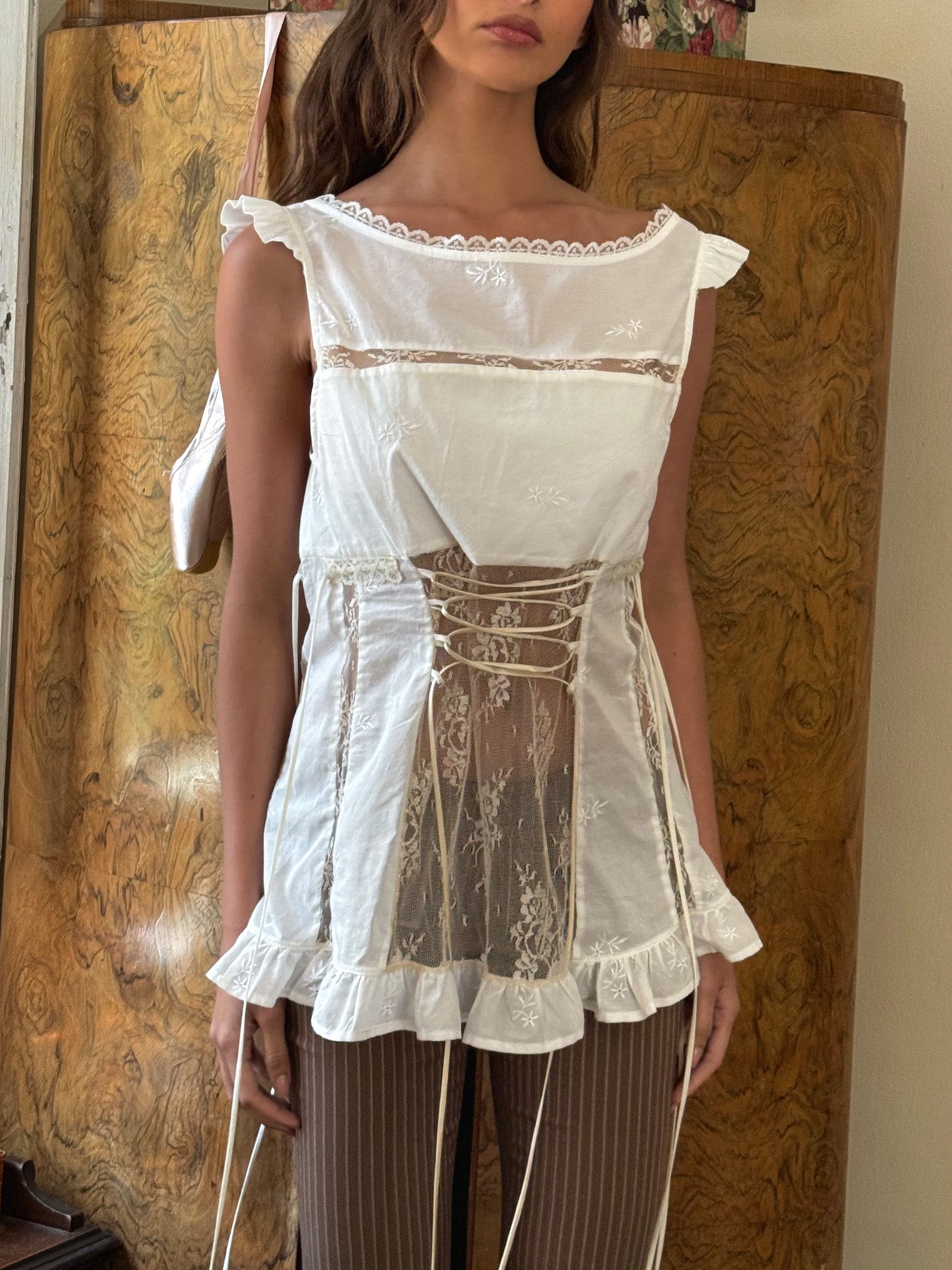 GABRIELLA - WHITE EYELET